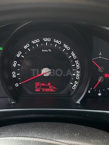 Kia Sportage 2011, 210,000 km - 2.0 л - Bakı