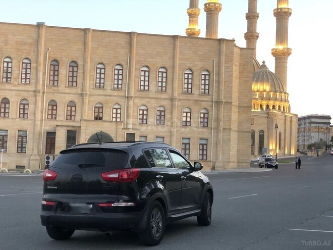 Kia Sportage 2011, 210,000 km - 2.0 л - Bakı