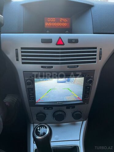 Opel Astra 2010, 149,000 km - 1.4 l - Bakı