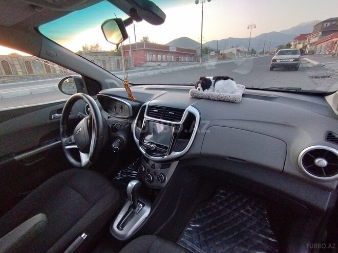 Chevrolet Aveo 2018, 125,000 km - 1.6 l - Şəki