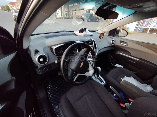 Chevrolet Aveo 2018, 125,000 km - 1.6 l - Şəki