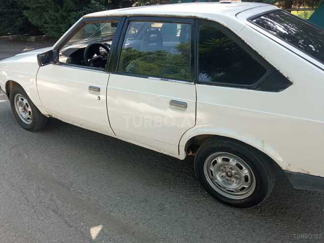 Moskvich 2141 1990, 256,752 km - 1.7 l - Qazax