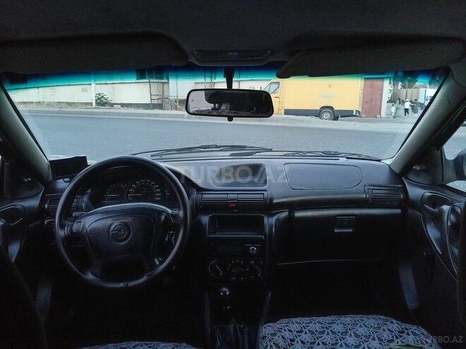 Opel Astra 1996, 150,000 km - 1.8 l - Bakı
