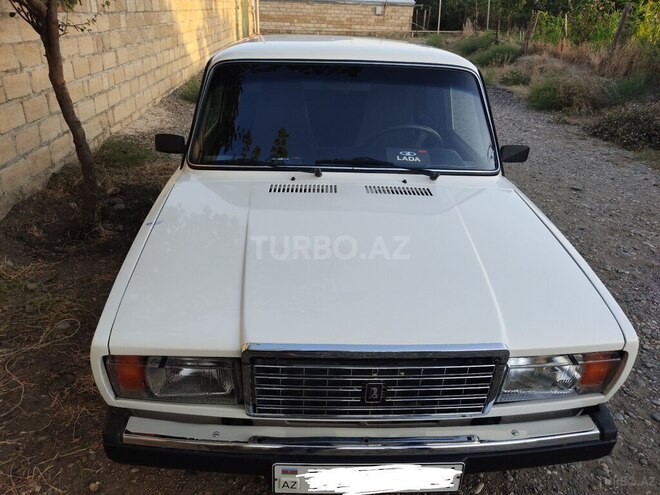 LADA (VAZ) 2107 2004, 26,000 km - 1.6 l - Qusar