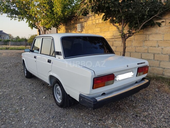 LADA (VAZ) 2107 2004, 26,000 km - 1.6 l - Qusar