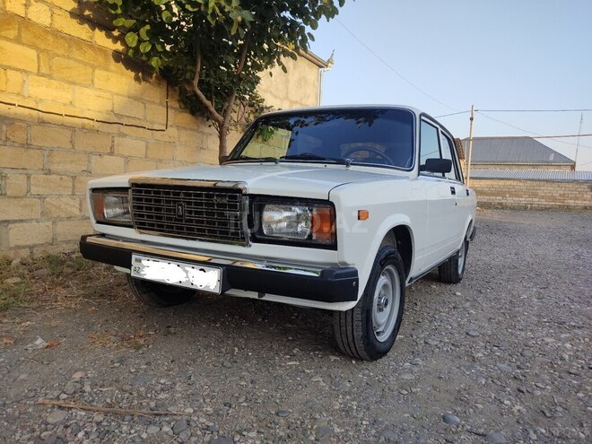 LADA (VAZ) 2107 2004, 26,000 km - 1.6 l - Qusar