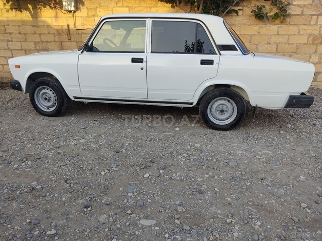 LADA (VAZ) 2107 2004, 26,000 km - 1.6 l - Qusar
