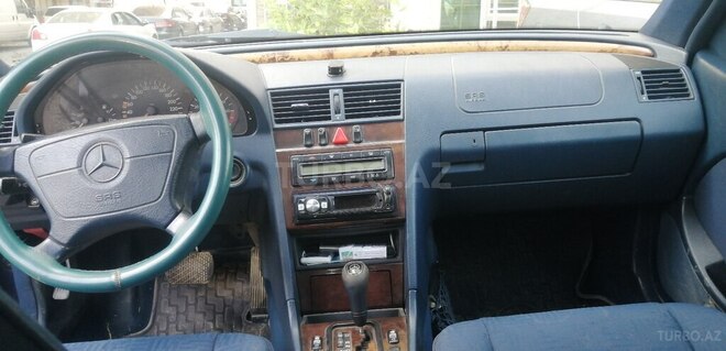 Mercedes C 240 1998, 181,100 km - 2.4 l - Bakı