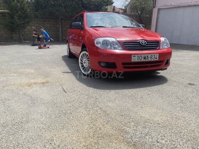 Toyota Corolla 2005, 386,000 km - 1.4 л - Bakı