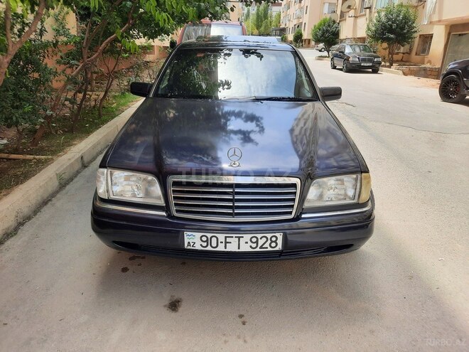 Mercedes C 220 1995, 302,080 km - 2.2 л - Bakı