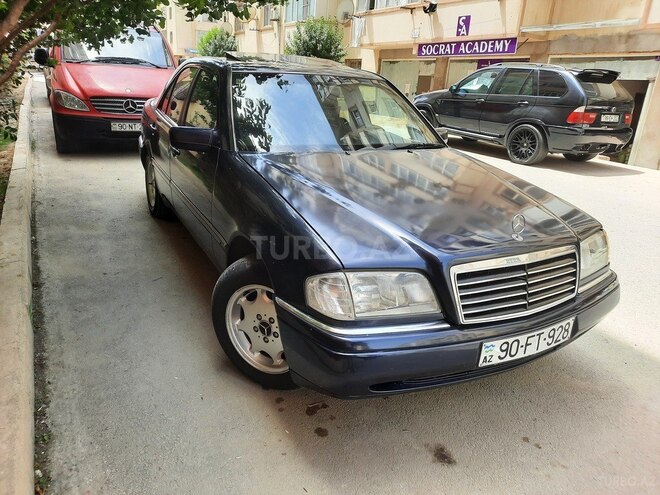 Mercedes C 220 1995, 302,080 km - 2.2 л - Bakı