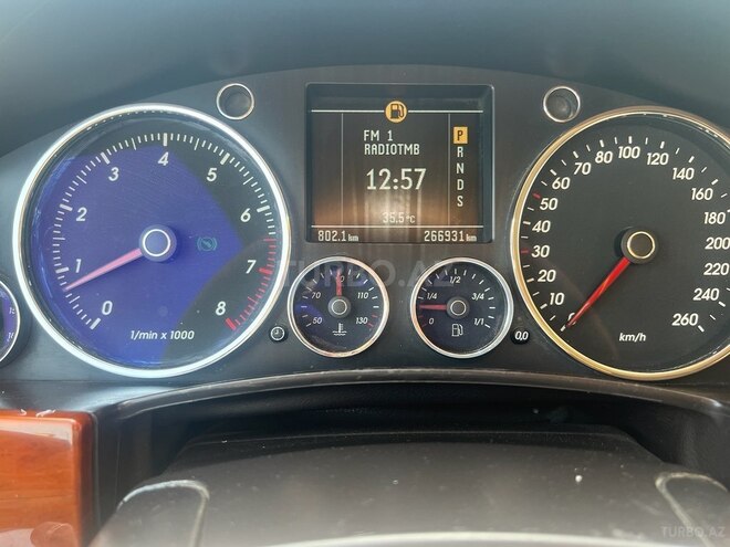 Volkswagen Touareg 2005, 267,000 km - 3.2 л - Bakı