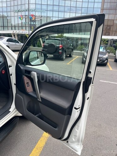 Toyota Prado 2012, 235,000 km - 2.7 l - Bakı