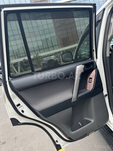 Toyota Prado 2012, 235,000 km - 2.7 l - Bakı