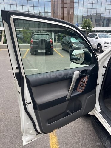 Toyota Prado 2012, 235,000 km - 2.7 l - Bakı