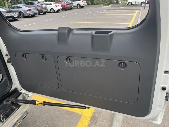 Toyota Prado 2012, 235,000 km - 2.7 l - Bakı