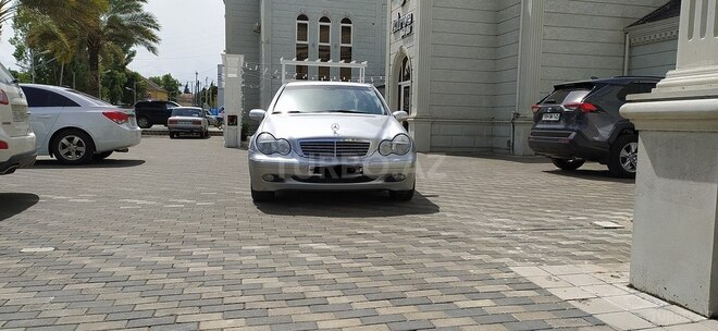Mercedes C 200 2000, 217,348 km - 2.0 l - Bakı