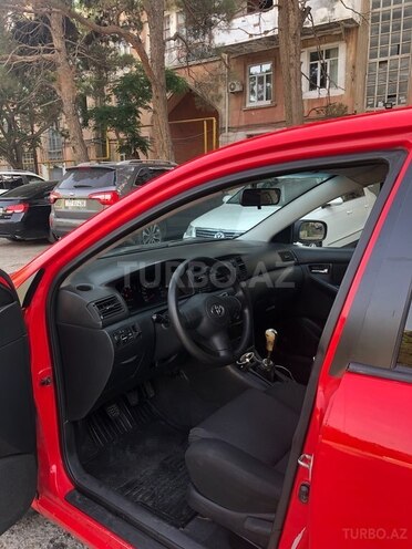 Toyota Corolla 2006, 190,000 km - 1.4 л - Bakı