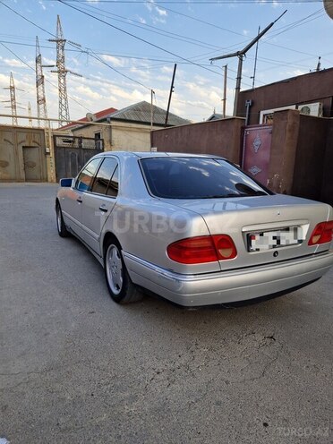 Mercedes E 230 1996, 326,213 km - 2.3 l - Bakı