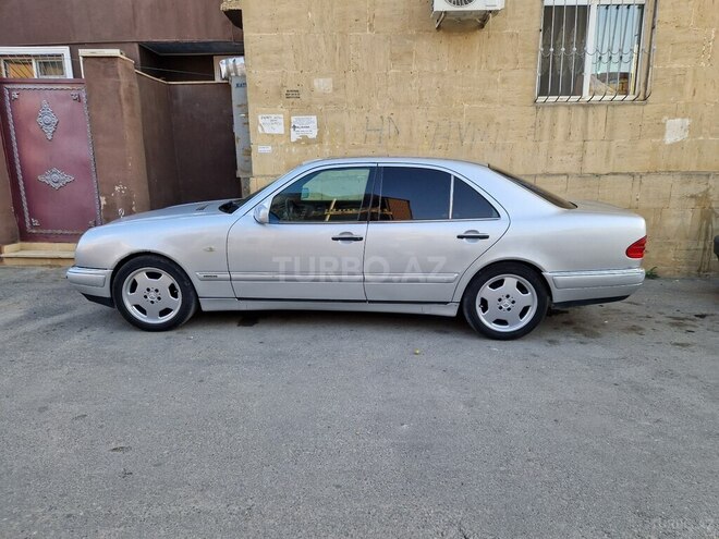 Mercedes E 230 1996, 326,213 km - 2.3 l - Bakı