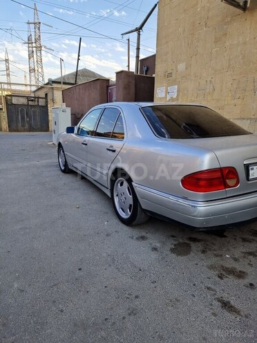 Mercedes E 230 1996, 326,213 km - 2.3 l - Bakı