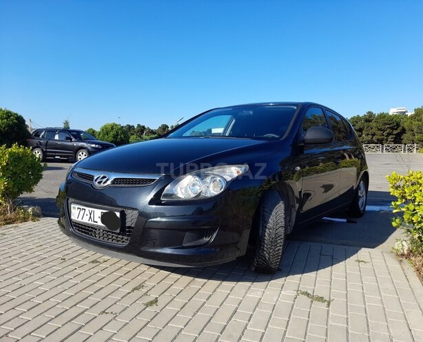 Hyundai i30 2009, 182,000 km - 1.4 л - Bakı