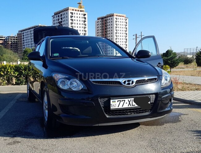 Hyundai i30 2009, 182,000 km - 1.4 л - Bakı