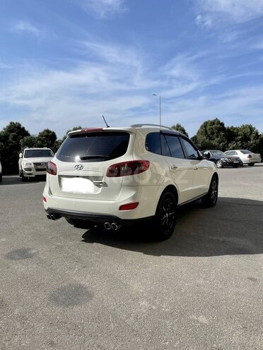 Hyundai Santa Fe 2011, 192,000 km - 2.0 l - Bakı