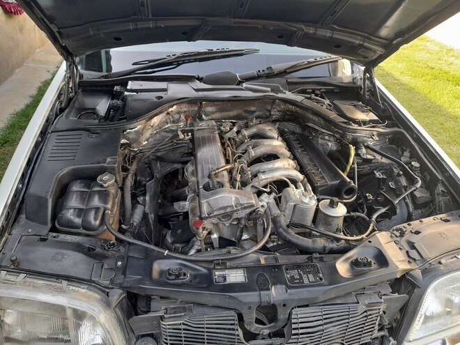 Mercedes E 300 1992, 248,000 km - 3.0 л - Lənkəran