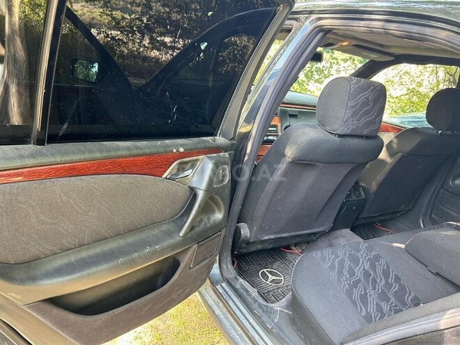 Mercedes E 300 1997, 520,000 km - 3.0 l - İsmayıllı
