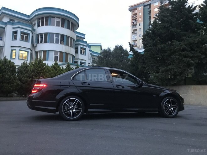 Mercedes C 250 2011, 245,000 km - 1.8 l - Bakı