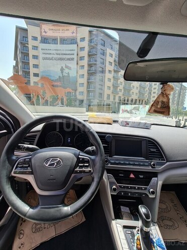 Hyundai Elantra 2016, 108,631 km - 1.4 l - Bakı