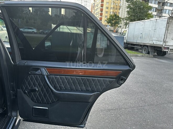 Mercedes E 300 1994, 630,000 km - 3.0 l - Bakı