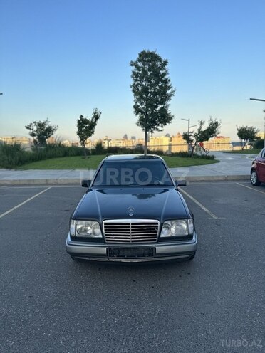Mercedes E 300 1994, 630,000 km - 3.0 l - Bakı