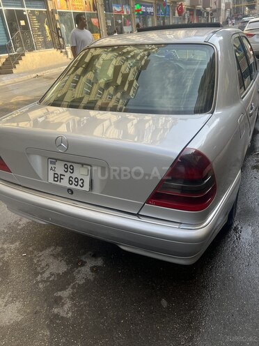 Mercedes C 240 2000, 360,000 km - 2.4 l - Xırdalan