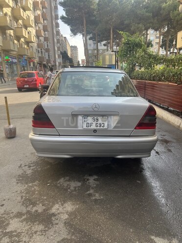 Mercedes C 240 2000, 360,000 km - 2.4 l - Xırdalan