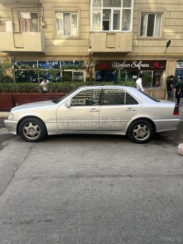 Mercedes C 240 2000, 360,000 km - 2.4 l - Xırdalan