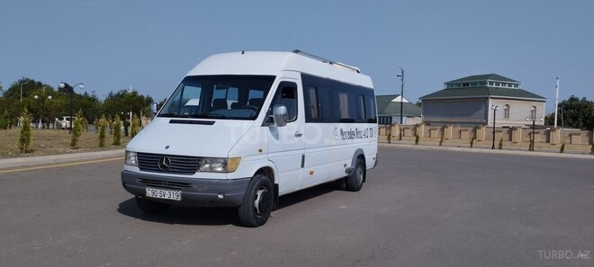 Mercedes Sprinter 412 2000, 954,624 km - 2.9 l - Neftçala