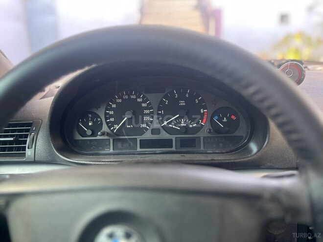 BMW 318 1998, 525,000 km - 1.9 l - Bakı