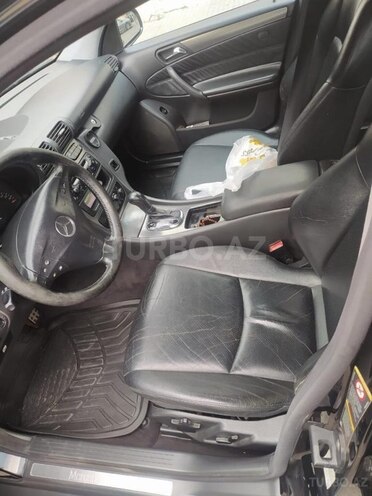 Mercedes C 240 2003, 260,000 km - 2.6 l - Bakı