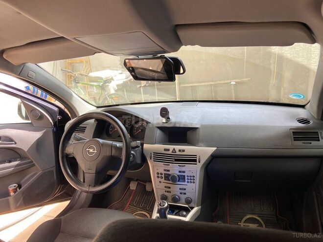 Opel Astra 2008, 326,000 km - 1.4 l - Mingəçevir
