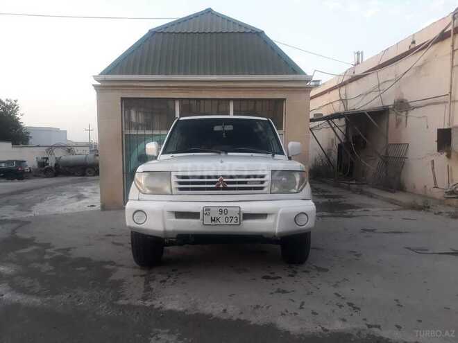 Mitsubishi Pajero io 2000, 200,000 km - 1.8 l - Bakı