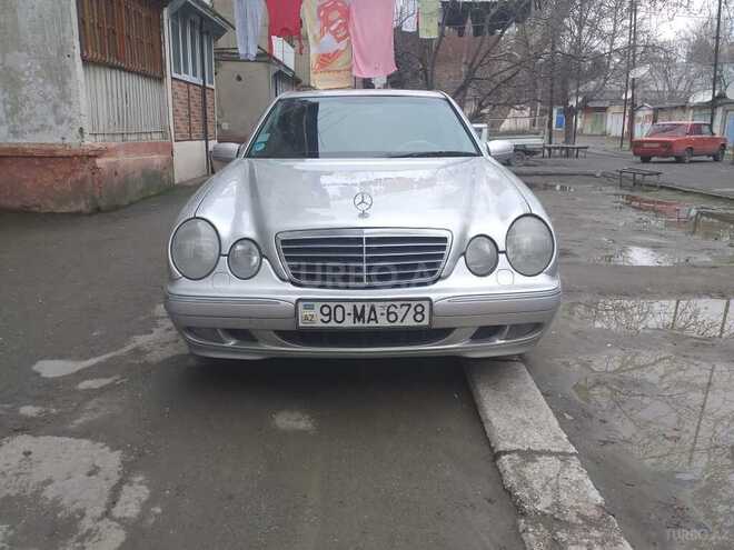 Mercedes E 240 2000, 291,000 km - 2.4 л - Mingəçevir
