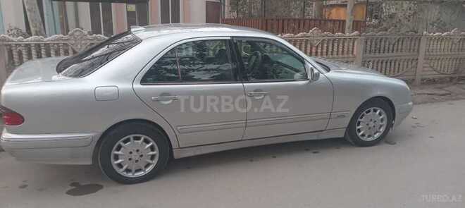 Mercedes E 240 2000, 291,000 km - 2.4 л - Mingəçevir
