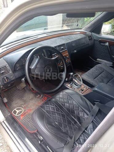 Mercedes C 250 1994, 555,500 km - 2.5 l - Goranboy