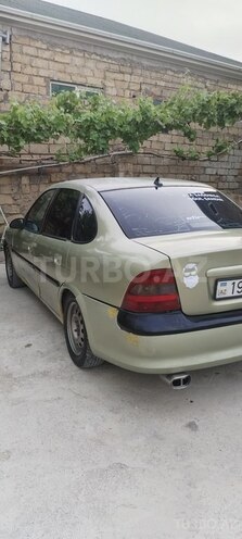 Opel Vectra 1995, 570,000 km - 1.8 l - Bakı