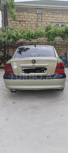 Opel Vectra 1995, 570,000 km - 1.8 l - Bakı