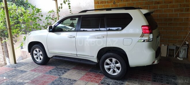 Toyota Prado 2010, 178,000 km - 2.7 l - Bakı