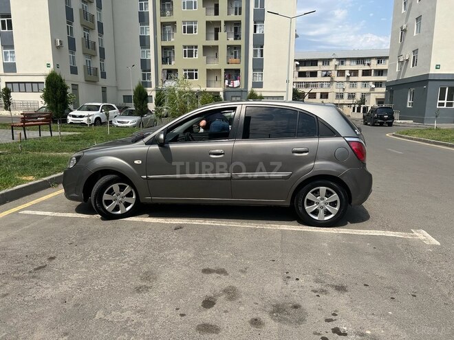 Kia Rio 2010, 313,000 km - 1.5 l - Gəncə