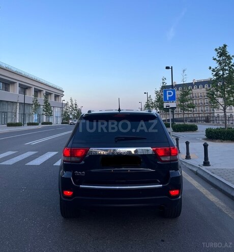 Jeep Grand Cherokee 2011, 240,000 km - 3.6 л - Bakı